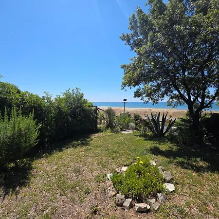 Claudy - 4 Posti Fronte Mare Prázdninový dům Lido Di Fondi